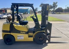 Used equipment: YALE GLP25MX