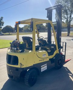 Used equipment: HYSTER H2.50TX