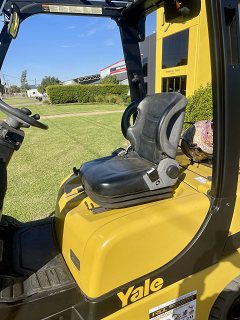 Used equipment: YALE GLP050LX