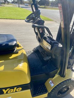 Used equipment: YALE GLP050LX