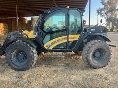 Used equipment: New Holland TH7.42 Telehandler