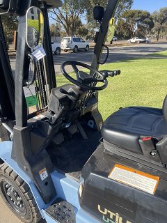 Used equipment: UTILEV UT25P