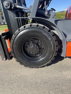 Used equipment: TOYOTA 6FG25