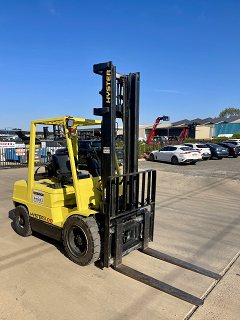 Used equipment: Hyster H3.00XM